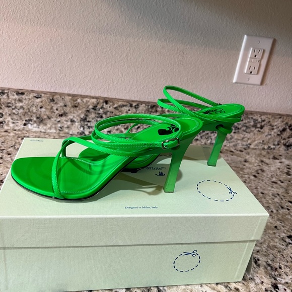 Off-White Heels - Picture 3 of 9